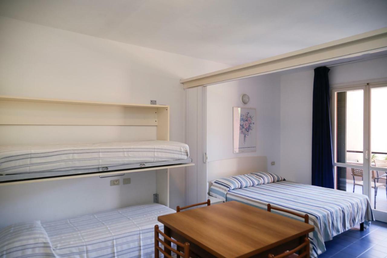 Appartamenti Maricampo By Helloelba Marina di Campo Eksteriør billede