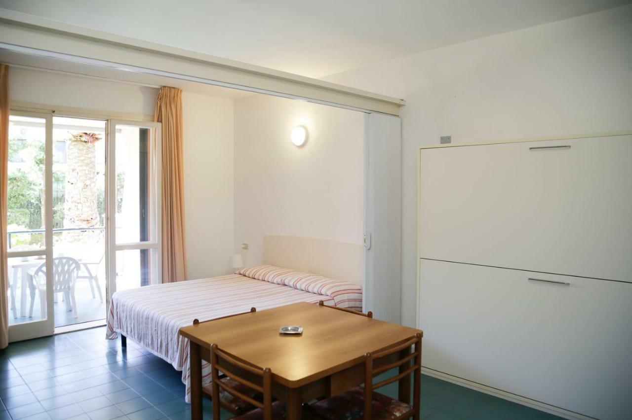 Appartamenti Maricampo By Helloelba Marina di Campo Eksteriør billede