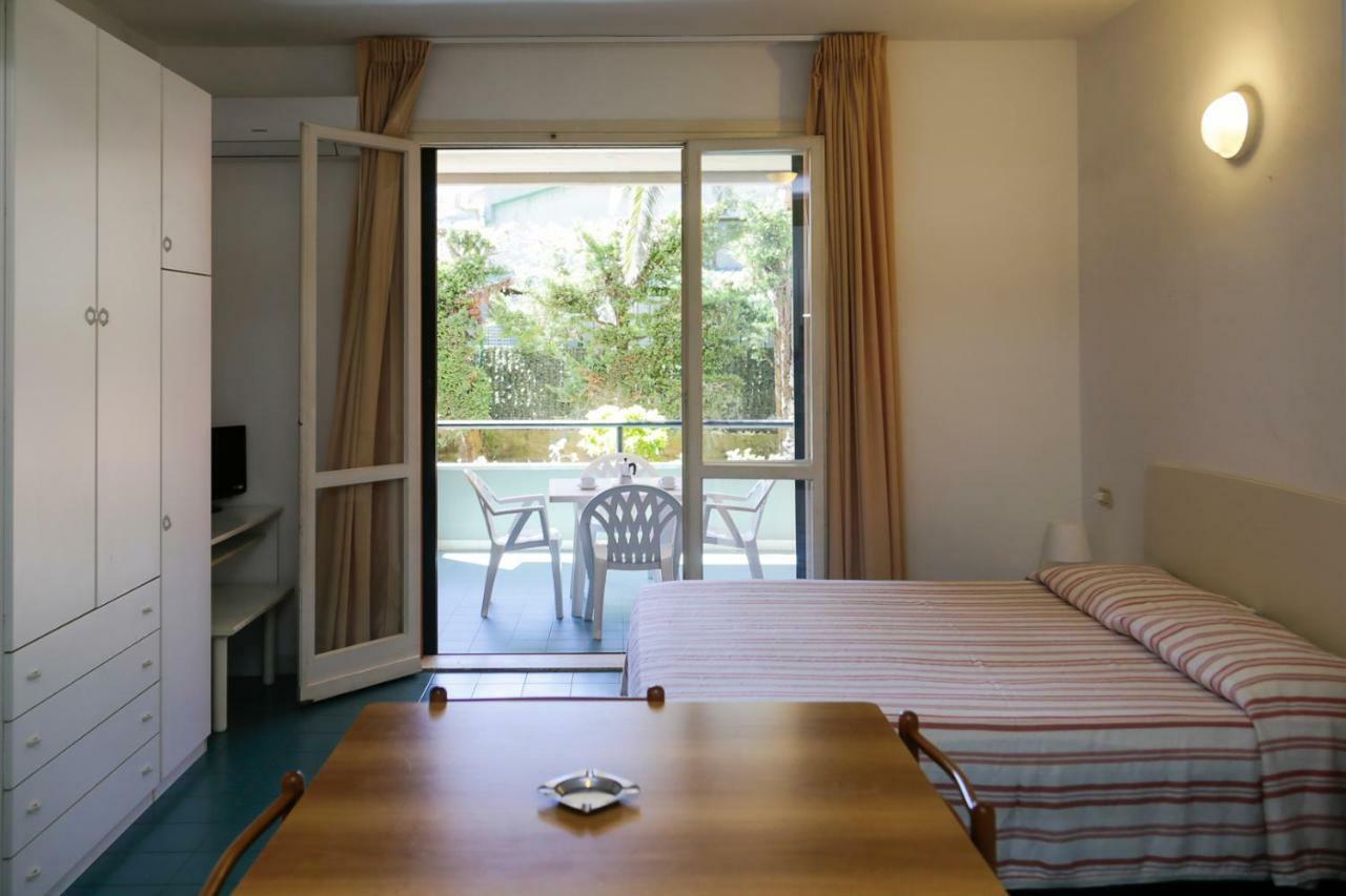 Appartamenti Maricampo By Helloelba Marina di Campo Eksteriør billede